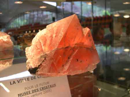 Fluorine rose de Chamonix