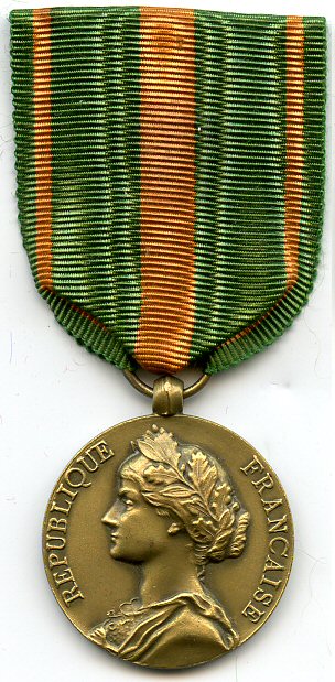 Avers de la Médaille des évadés (site Wikipedia, art. Médaille des évadés)